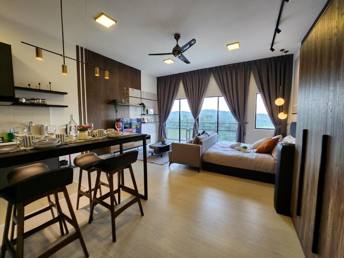Taman Equine Comfy Studio#Greenery View#4 Pax#Aeon Mall Seri Kembangan Eksteriør bilde