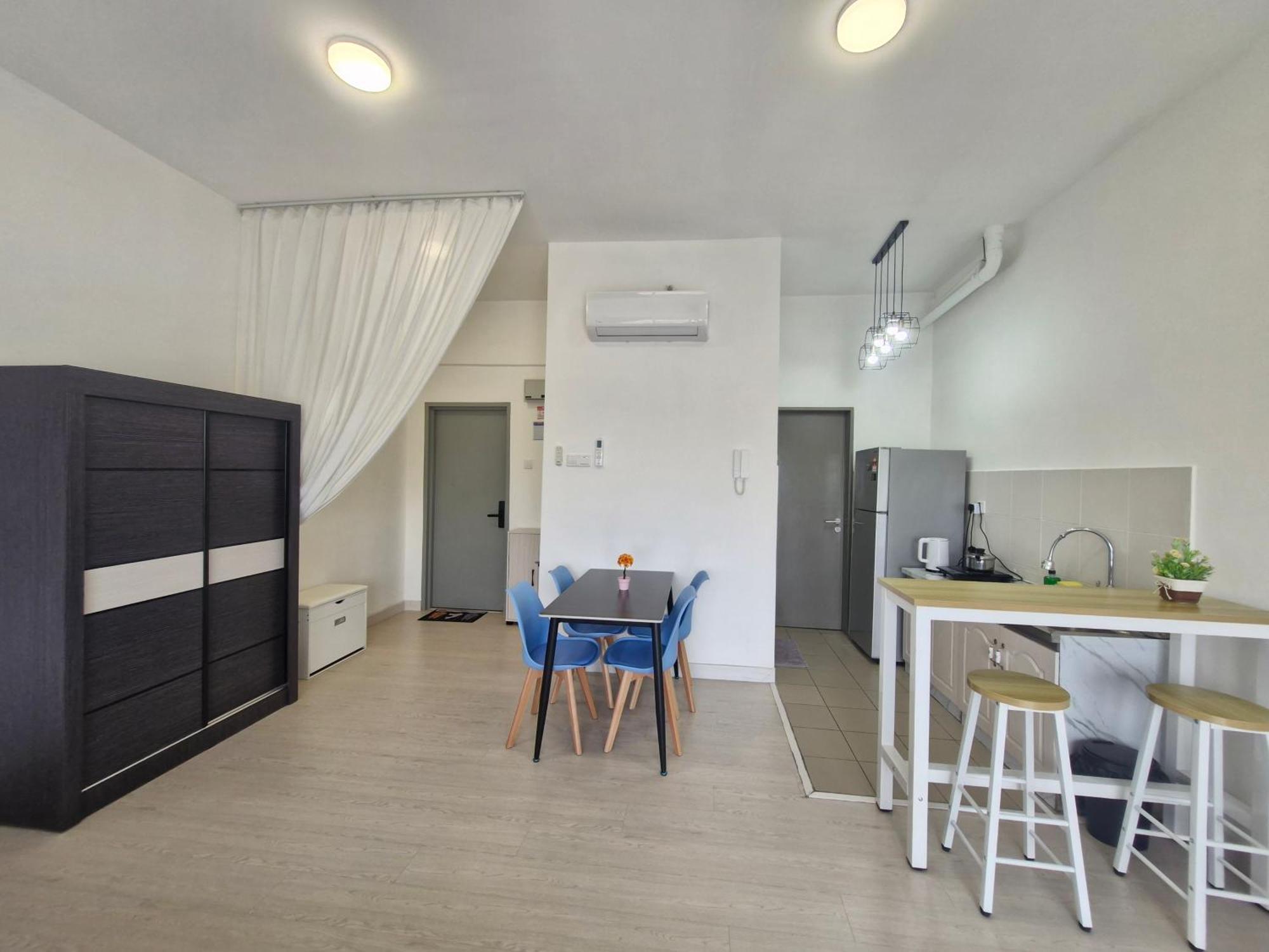 Taman Equine Comfy Studio#Greenery View#4 Pax#Aeon Mall Seri Kembangan Eksteriør bilde